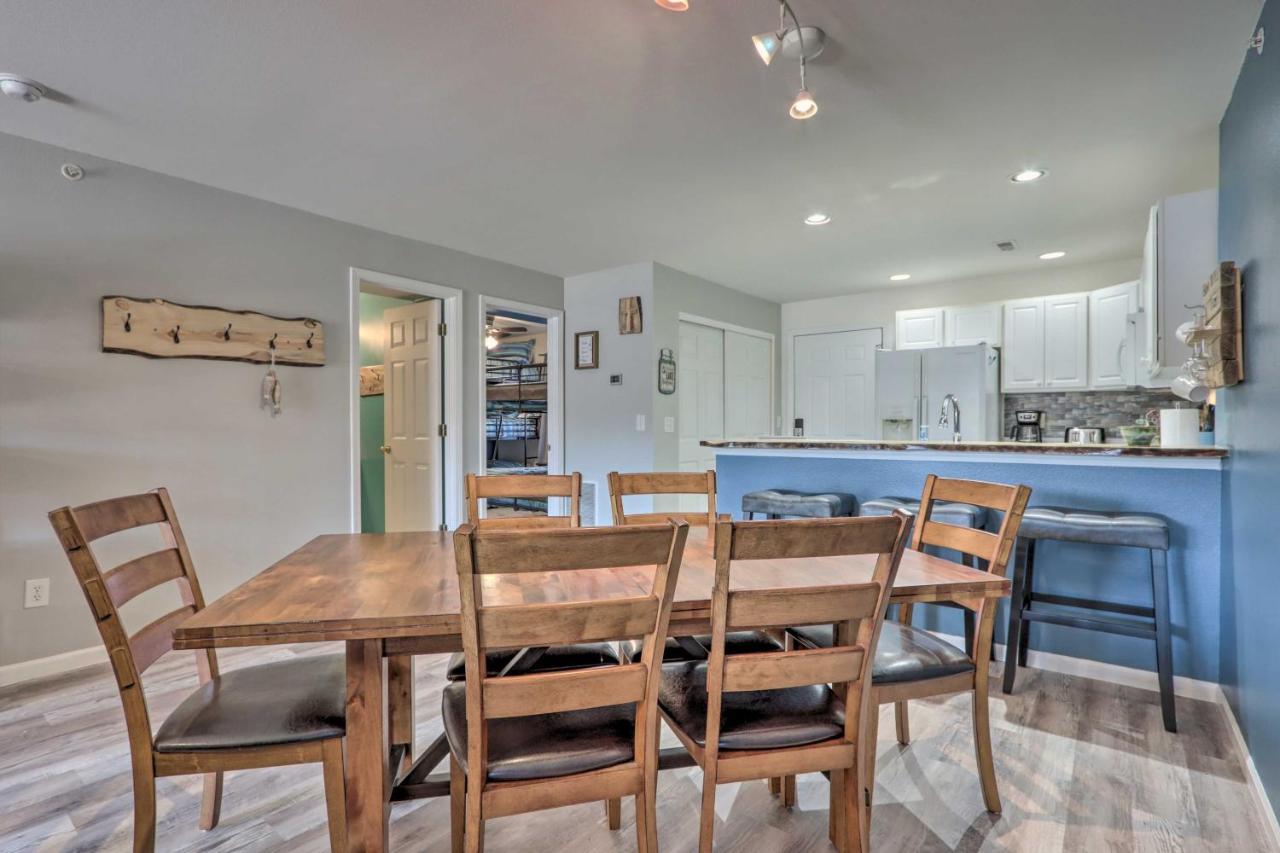 Step-Free Camdenton Condo With Boat Ramp, Dock, Slip 외부 사진