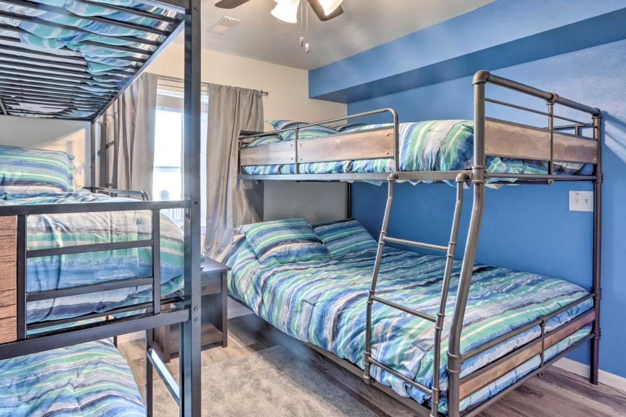 Step-Free Camdenton Condo With Boat Ramp, Dock, Slip 외부 사진